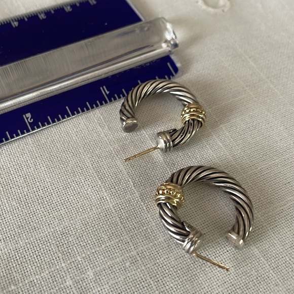 David Yurman 14K Sterling Cable Hoops - Picture 12 of 12